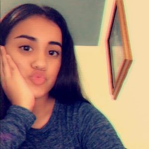 Meet your Posher, Annabel